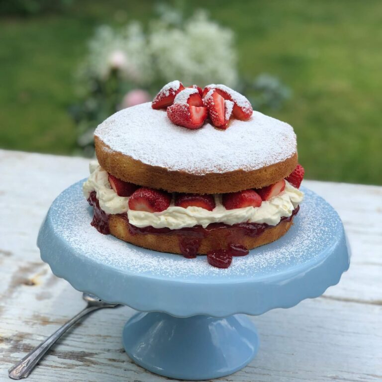 Traditional Victoria Sponge Cake