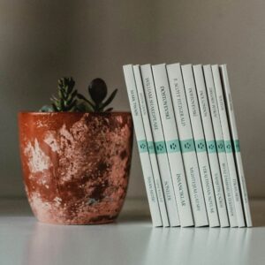 'Master Your Finances' Overcome Poverty Book